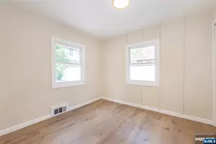 421 Tryon Ave, Englewood, NJ 07631 - Photo 13