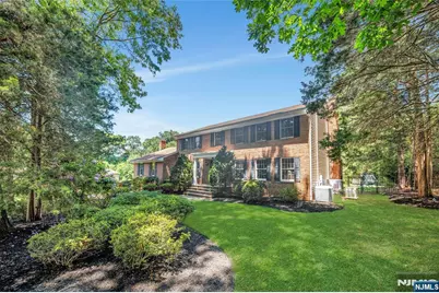980 Briarwoods Road, Franklin Lakes, NJ 07417 - Photo 7