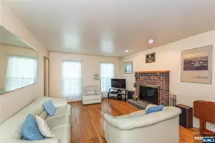 1 Birdseye Cir, Wayne, NJ 07470 - Photo 11