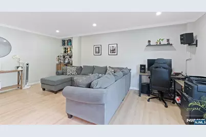 25 Grand Avenue 1E #1E, Hackensack, NJ 07601 - Photo 5