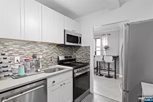 25 Grand Ave 1E, Hackensack, NJ 07601 - Photo 9