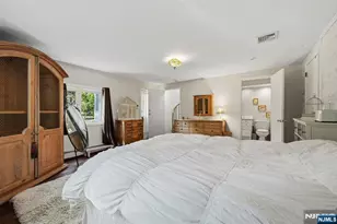 716 Colonial Rd, Franklin Lakes, NJ 07417 - Photo 19