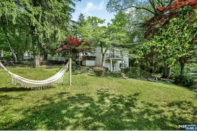 716 Colonial Road, Franklin Lakes, NJ 07417 - Photo 25