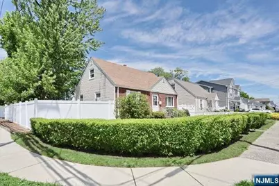 141 Graham Terrace, Saddle Brook Township, NJ 07663 - Photo 25