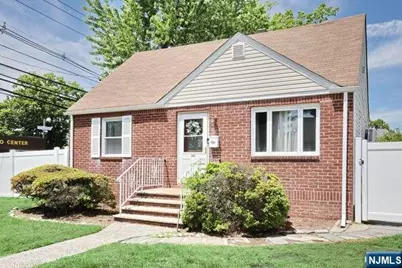141 Graham Terrace, Saddle Brook Township, NJ 07663 - Photo 23