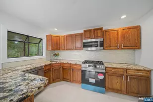 433 Louisa Ave, Wyckoff Township, NJ 07481 - Photo 11