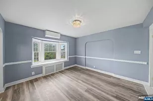 433 Louisa Ave, Wyckoff Township, NJ 07481 - Photo 5