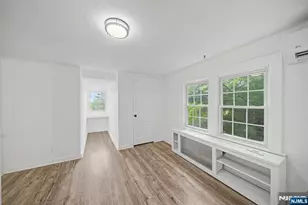 433 Louisa Ave, Wyckoff Township, NJ 07481 - Photo 17