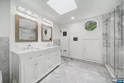 433 Louisa Avenue, Wyckoff Township, NJ 07481 - Photo 23