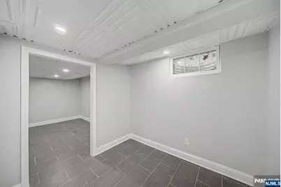 433 Louisa Avenue, Wyckoff Township, NJ 07481 - Photo 35