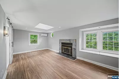 433 Louisa Avenue, Wyckoff Township, NJ 07481 - Photo 21