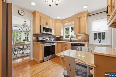 47 Victor Place, Hawthorne, NJ 07506 - Photo 9