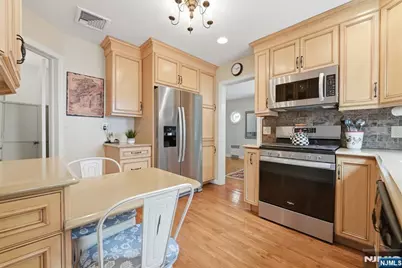 47 Victor Place, Hawthorne, NJ 07506 - Photo 7