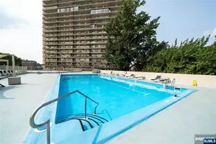 6040 Blvd East 31E, West New York, NJ 07093 - Photo 21