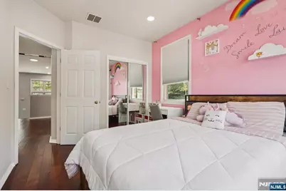 351 Oswego Court 351 #351, West New York, NJ 07093 - Photo 25