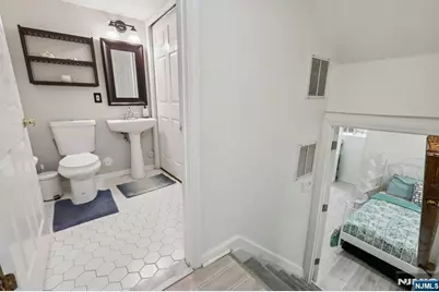 351 Oswego Court 351 #351, West New York, NJ 07093 - Photo 29