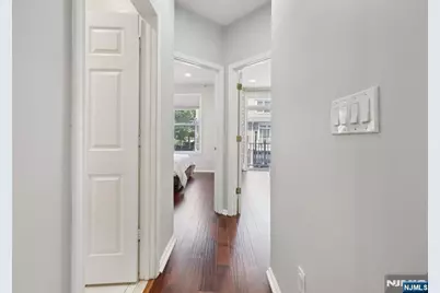 351 Oswego Court 351 #351, West New York, NJ 07093 - Photo 17