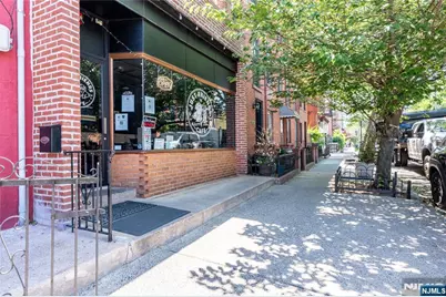 321 1/2 Pavonia Avenue, Jersey City, NJ 07302 - Photo 13
