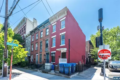 321 1/2 Pavonia Avenue, Jersey City, NJ 07302 - Photo 1