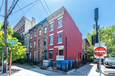 321 1/2 Pavonia Avenue, Jersey City, NJ 07302 - Photo 11