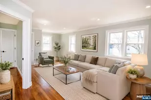 25 Windsor Dr, Dumont, NJ 07628 - Photo 5