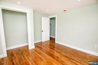 25 Windsor Drive, Dumont, NJ 07628 - Photo 19