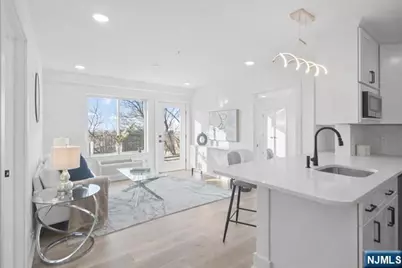 2601 Jane Street 3-03 #3-03, North Bergen, NJ 07047 - Photo 3