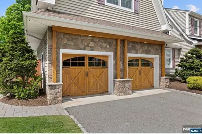 454 Hasbrouck Boulevard, Oradell, NJ 07649 - Photo 3