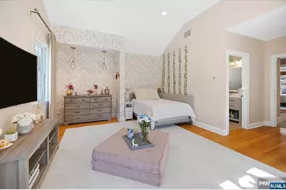 454 Hasbrouck Boulevard, Oradell, NJ 07649 - Photo 33