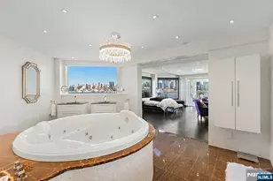 600 Harbor Blvd 1079-81R, Weehawken, NJ 07086 - Photo 33