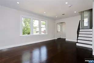 14 Byrne Pl, Bergenfield, NJ 07621 - Photo 9