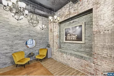 142 Charles Street 403 #403, Jersey City, NJ 07307 - Photo 19