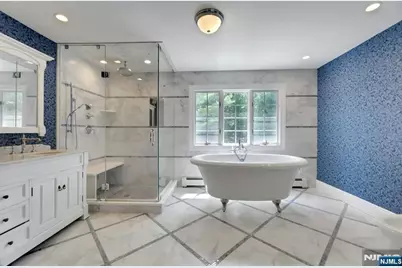 765 Colonial Road, Franklin Lakes, NJ 07417 - Photo 31