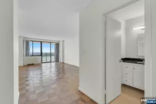 1500 Palisade Ave 23E, Fort Lee, NJ 07024 - Photo 15