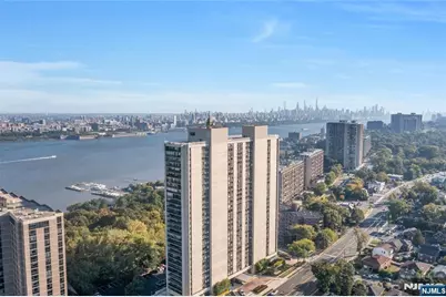 1500 Palisade Avenue 23E #23E, Fort Lee, NJ 07024 - Photo 1