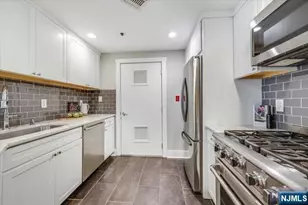 1100 Clinton Street 101, Hoboken, NJ 07030 - Photo 11