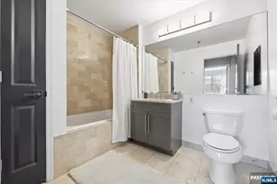 15 Freedom Way 412, Jersey City, NJ 07305 - Photo 15