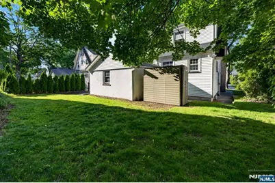 400 Elmwood Avenue, Maplewood, NJ 07040 - Photo 27