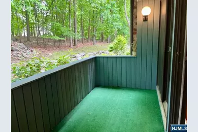 151 Indian Hollow Court 151 #151, Mahwah, NJ 07430 - Photo 25
