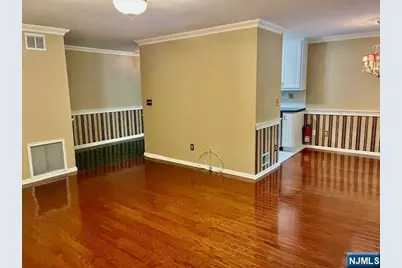 151 Indian Hollow Court 151 #151, Mahwah, NJ 07430 - Photo 11