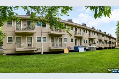 485 Saddle River Road 18 #18, Saddle Brook Township, NJ 07663 - Photo 21