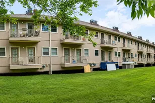485 Saddle River Road 18, Saddle Brook Township, NJ 07663 - Photo 21