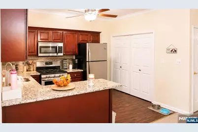 485 Saddle River Road 18 #18, Saddle Brook Township, NJ 07663 - Photo 7