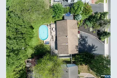 364 Piermont Avenue, Hillsdale, NJ 07642 - Photo 29