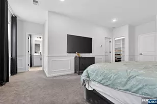 29 Arnold Dr, Wood Ridge, NJ 07075 - Photo 11