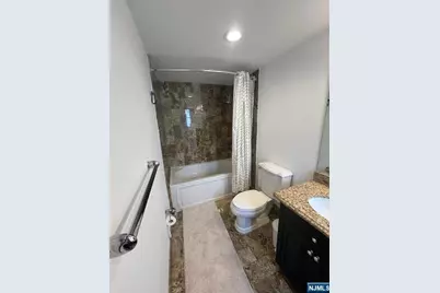 207 Palisade Avenue 2 #2, Union City, NJ 07087 - Photo 13