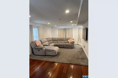 207 Palisade Avenue 2 #2, Union City, NJ 07087 - Photo 3
