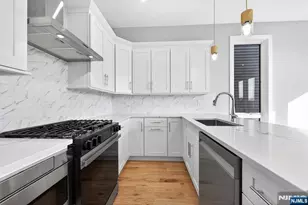 126 De Kalb Ave 3, Jersey City, NJ 07306 - Photo 15