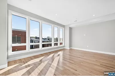 126 De Kalb Avenue 3 #3, Jersey City, NJ 07306 - Photo 11
