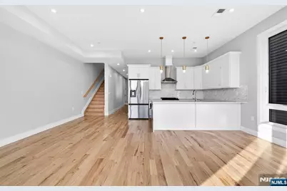 126 De Kalb Avenue 3 #3, Jersey City, NJ 07306 - Photo 9